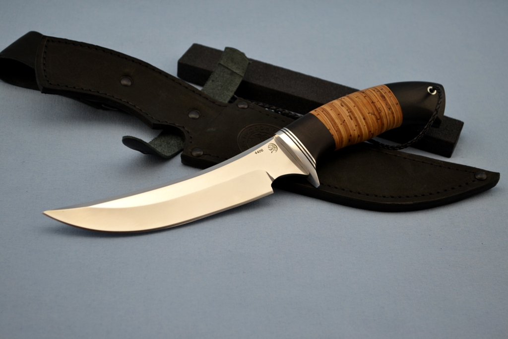 Нож "Акула" (440С, граб, береста)