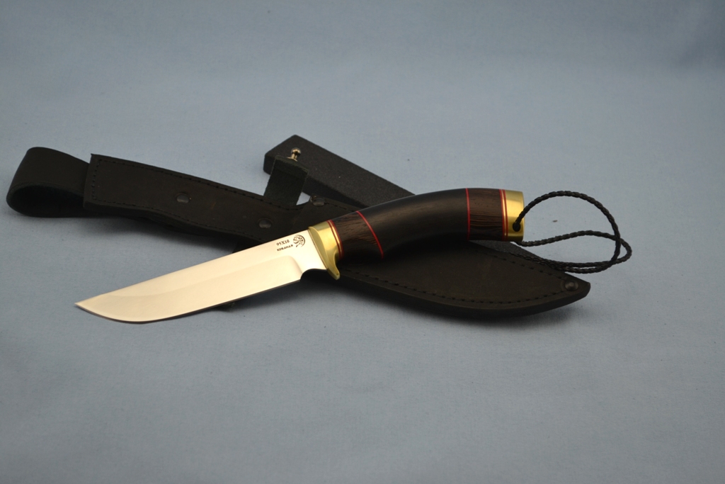 Нож "Турист" (95Х18, литье латунь, венге, мореный граб)