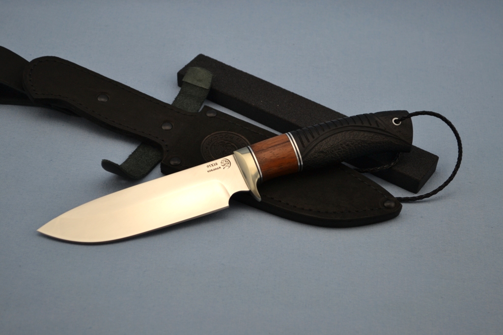 Нож "Ворон" (95Х18, литье мельхиор перед, бубинга, мореный граб, резной)